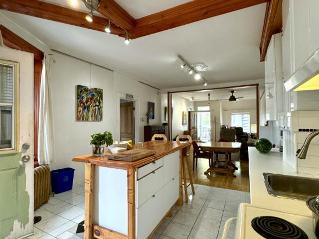 Apartment for rent in St. Leonard's, Quebec