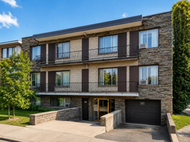 Apartment for rent in St. Leonard's, Quebec