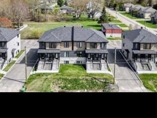 Apartment for rent in Laurentides, Quebec