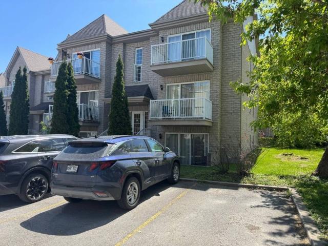 Apartment for rent in Sainte-dorothee, Quebec