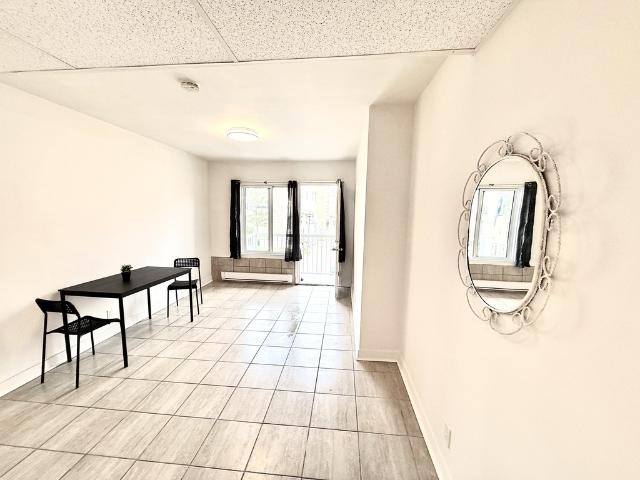 Apartment for rent in St. Leonard's, Quebec