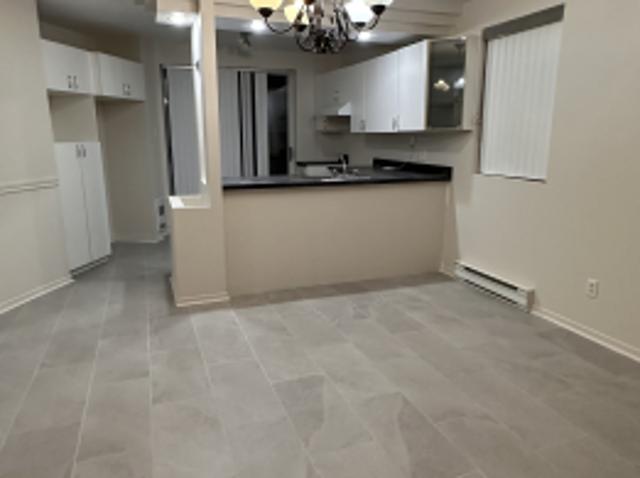 Apartment for rent in Sainte-dorothee, Quebec