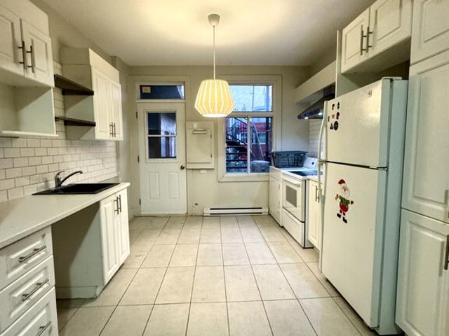 Apartment for rent in St. Leonard's, Quebec