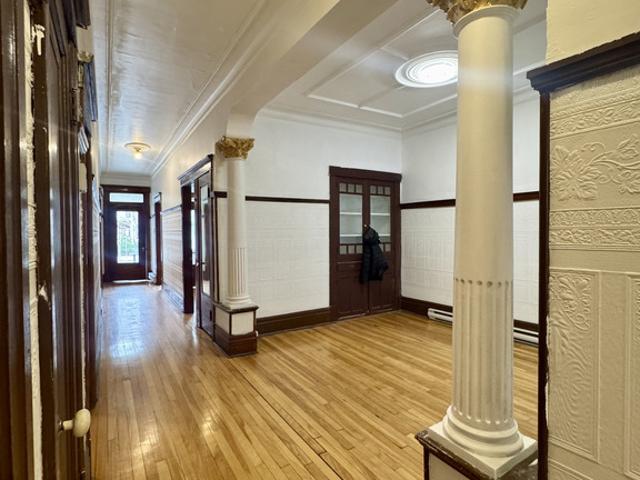 Apartment for rent in St. Leonard's, Quebec