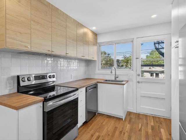 Apartment for rent in St. Leonard's, Quebec