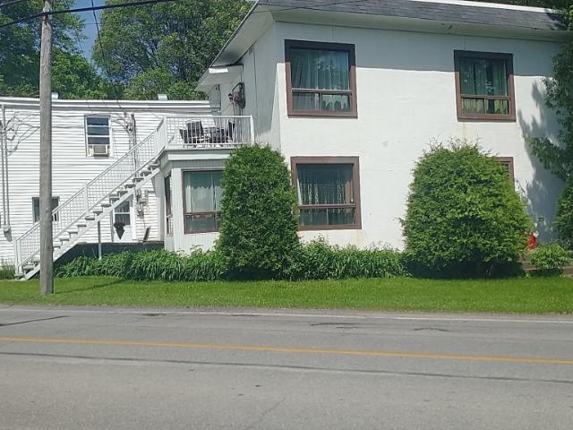 Apartment for rent in Laurentides, Quebec