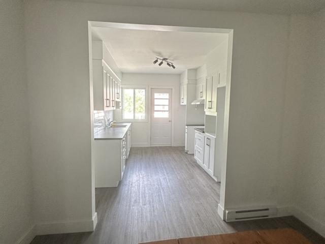 Apartment for rent in St. Leonard's, Quebec