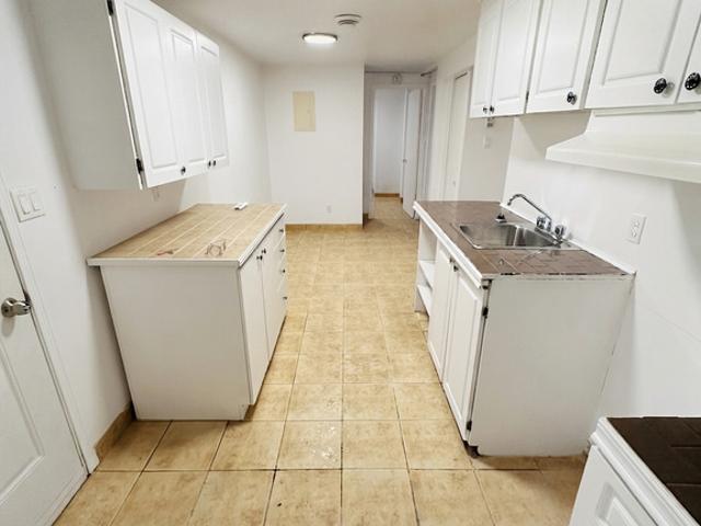 Apartment for rent in Memphrémagog, Quebec