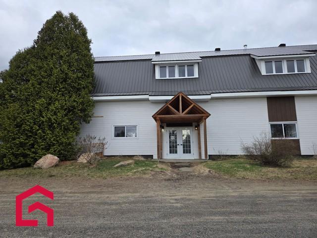 Apartment for rent in Mauricie, Quebec