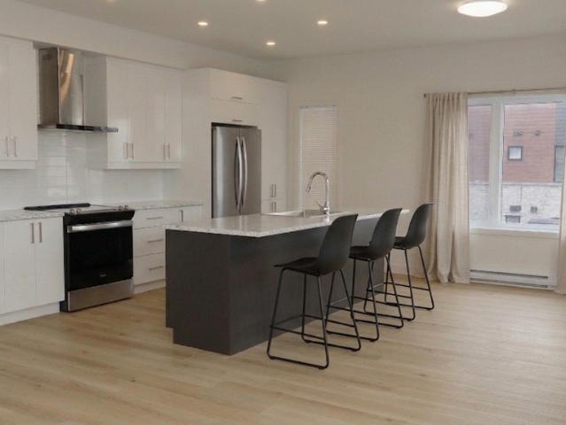 Apartment for rent in Vaudreuil-soulanges, Quebec