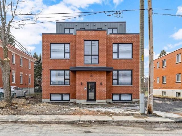 Apartment for rent in Laval-des-rapides, Quebec