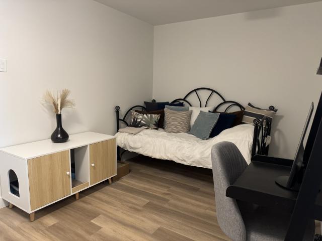 Apartment for rent in Laval-des-rapides, Quebec