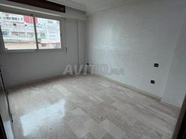 Appartement location à Casablanca ⵜⴰⴷⴷⴰⵔⵜ ⵜⵓⵎⵍⵉⵍⵜ الدار البيضاء, Préfecture de Casablanca عمالة الدار البيضاء