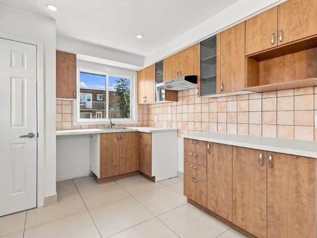 Apartment for rent in Ahuntsic-Cartierville, Montréal