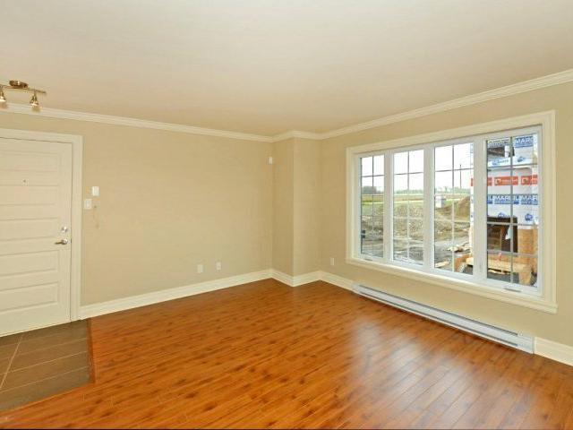 Apartment for rent in Les Jardins-de-napierville, Quebec