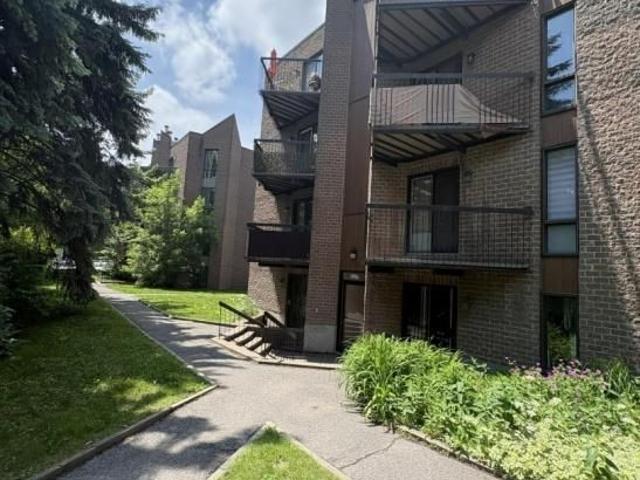Apartment for rent in St. Leonard's, Quebec