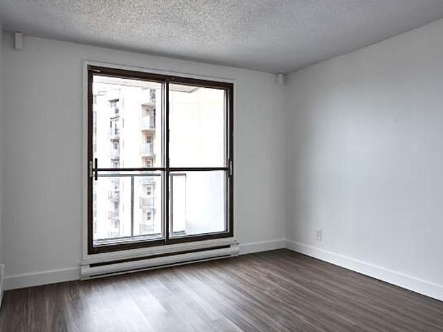 Apartment for rent in Longueuil, Quebec