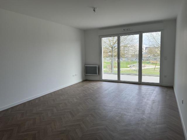 Appartement location à Laval, L'huisserie