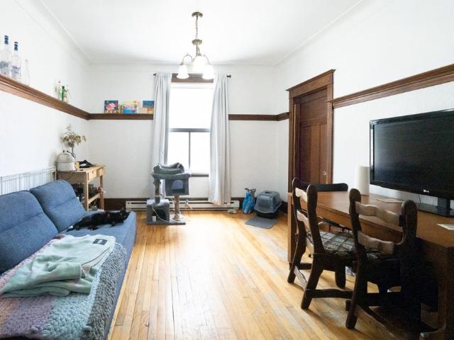 Apartment for rent in Village gai, Montréal