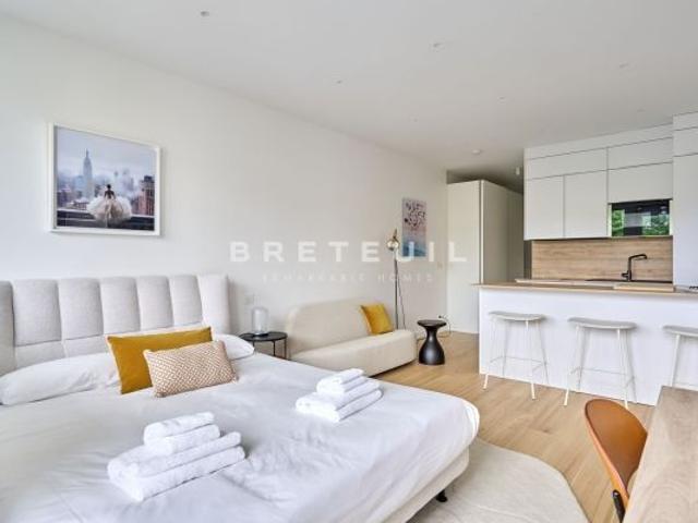 Studio location à Paris, Île-de-France