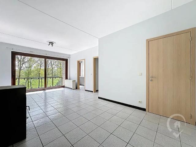 Appartement location à Bende, Wallonie