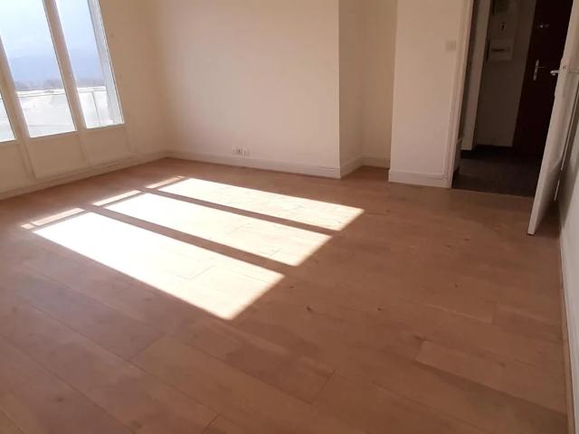 Appartement location à Les Charmettes, Saint-Égrève