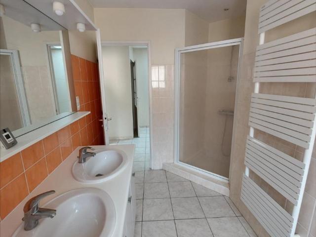 Appartement location à Louer