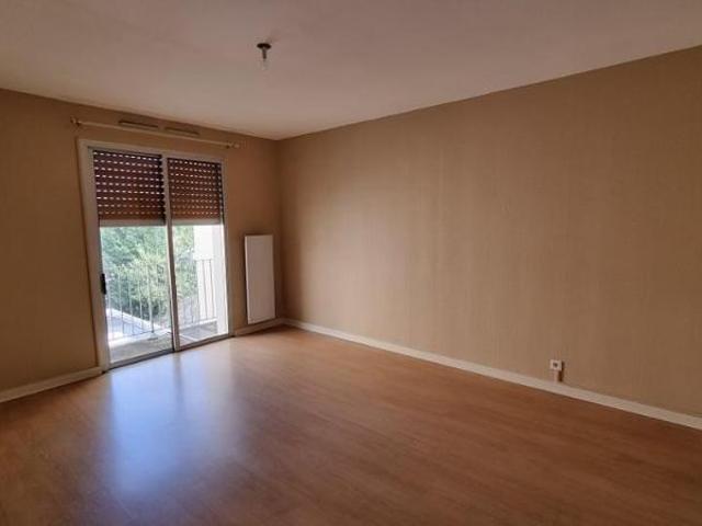 Appartement location à Louer, Segré