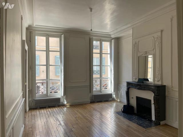 Appartement location à Île-de-France