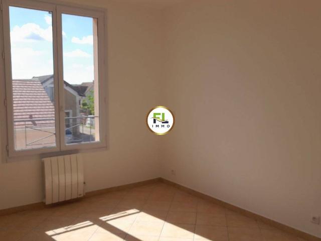 Studio location à La Petite-Arche, Achères