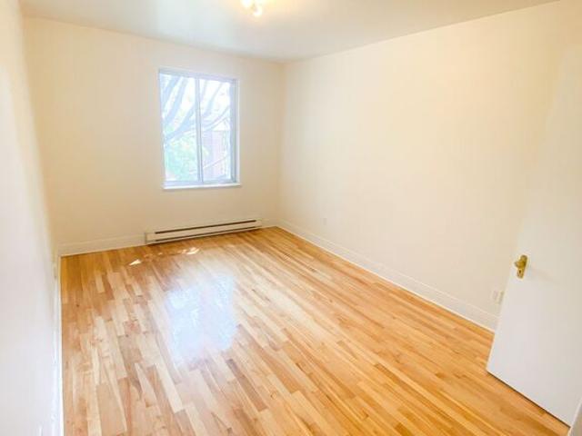 Apartment for rent in St. Leonard's, Quebec