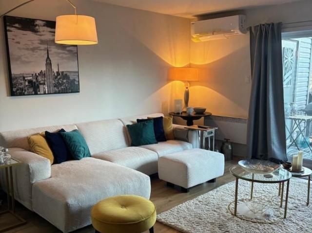 Apartment for rent in Bois-des-Filion, Laurentides