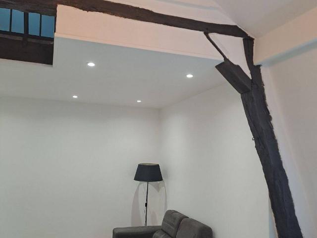 Studio location à Bréval