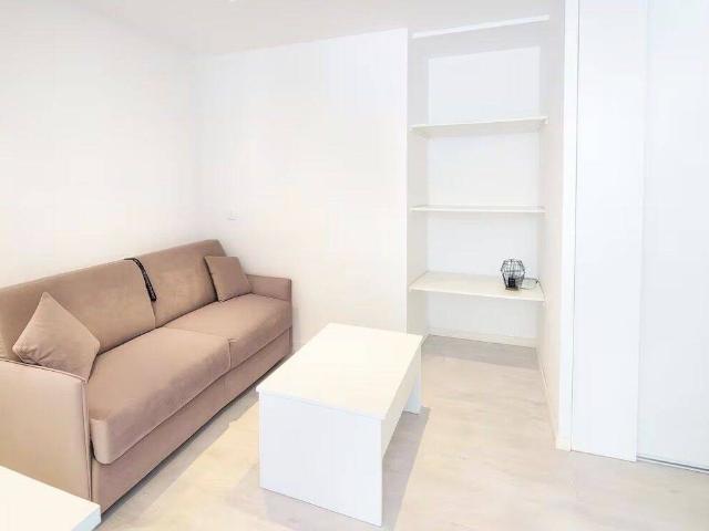 Studio location à Hautes Vallergues, Cannes
