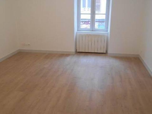 Appartement location à Cours-la-Ville, Cours
