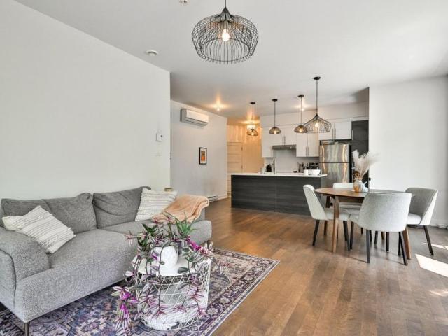 Apartment for rent in Chomedey, Quebec