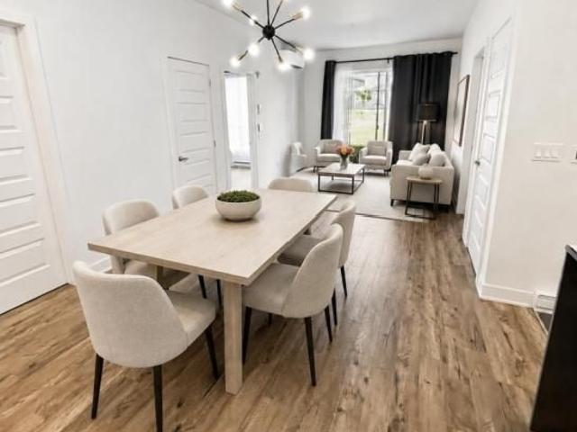 Apartment for rent in Duvernay, Quebec