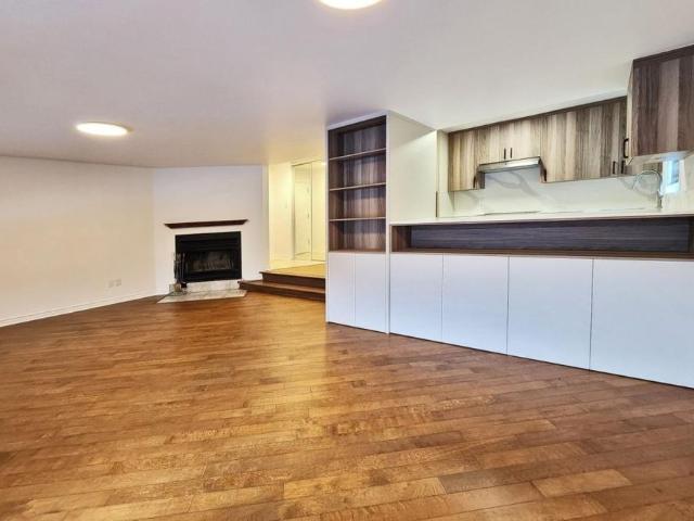 Apartment for rent in Laval-des-rapides, Quebec