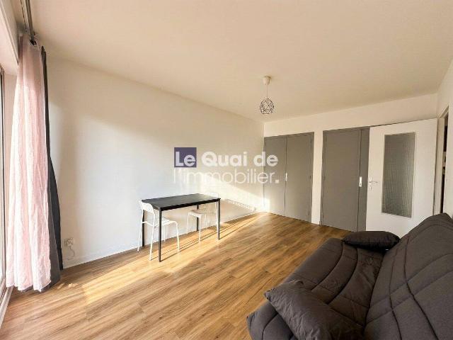 Studio location à Meylan