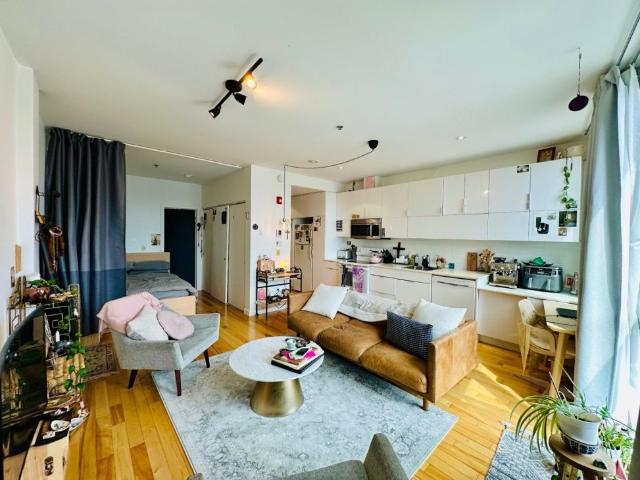 Apartment for rent in St. Leonard's, Quebec