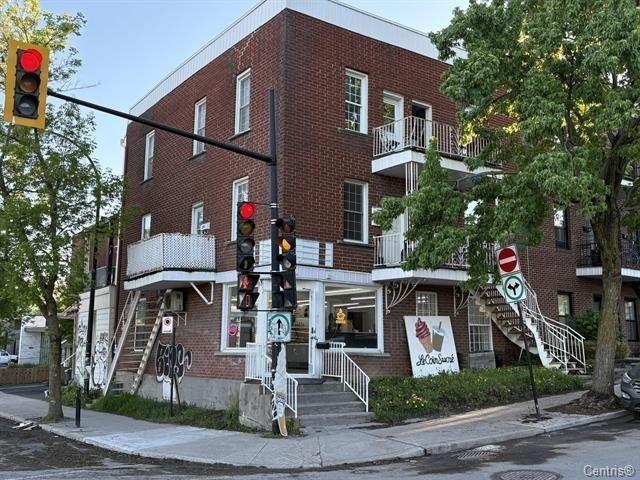 Apartment for rent in St. Leonard's, Quebec