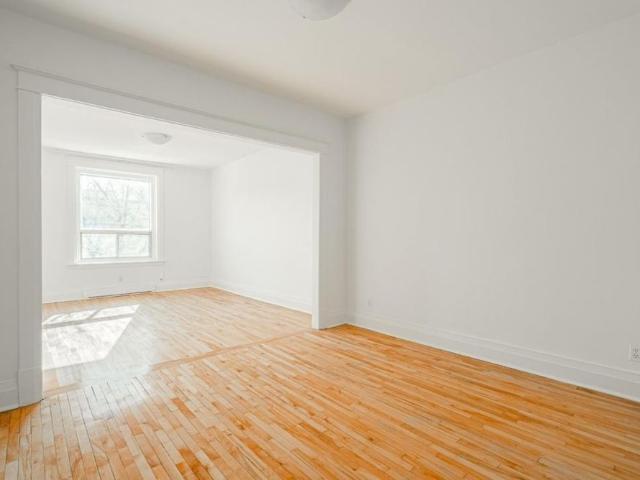 Apartment for rent in St. Leonard's, Quebec