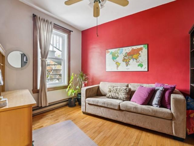 Apartment for rent in St. Leonard's, Quebec