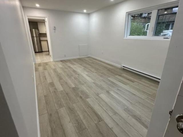 Apartment for rent in St. Leonard's, Quebec