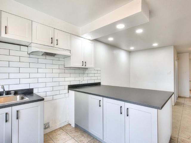 Apartment for rent in St. Leonard's, Quebec