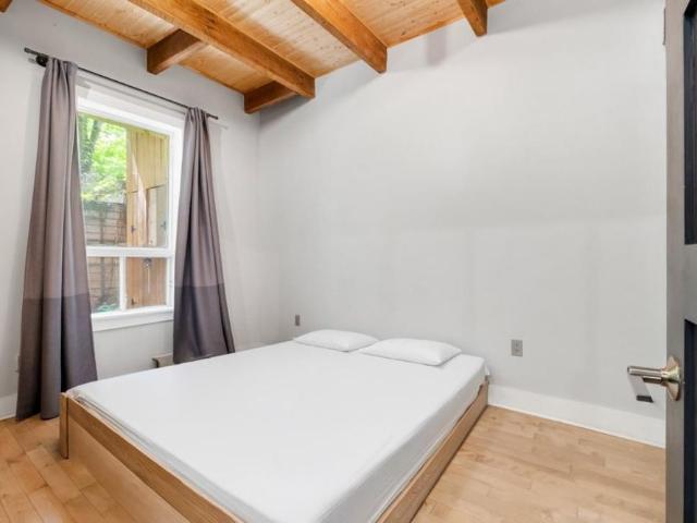 Apartment for rent in Ville-Marie, Montréal