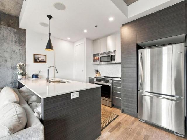 Apartment for rent in Ville-Marie, Montréal