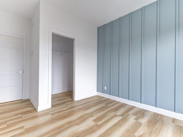 Apartment for rent in La Vallée-du-richelieu, Quebec