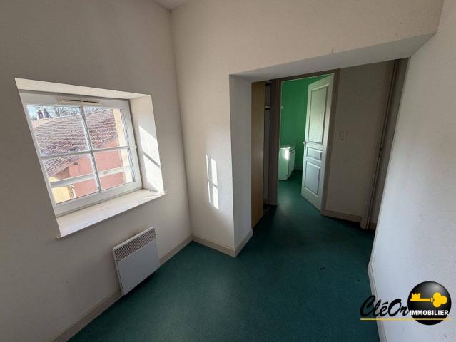 Studio location à Bas de Pierre, Pierre-de-Bresse