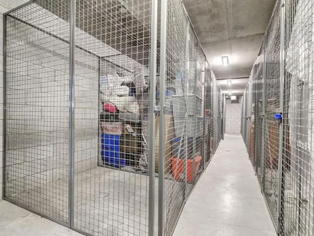 Apartment for rent in Pointe-claire, Quebec